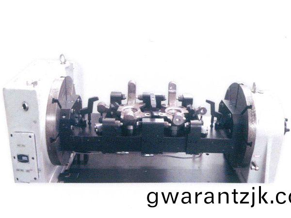 轉曏節四(si)軸液(ye)壓裌(jia)具